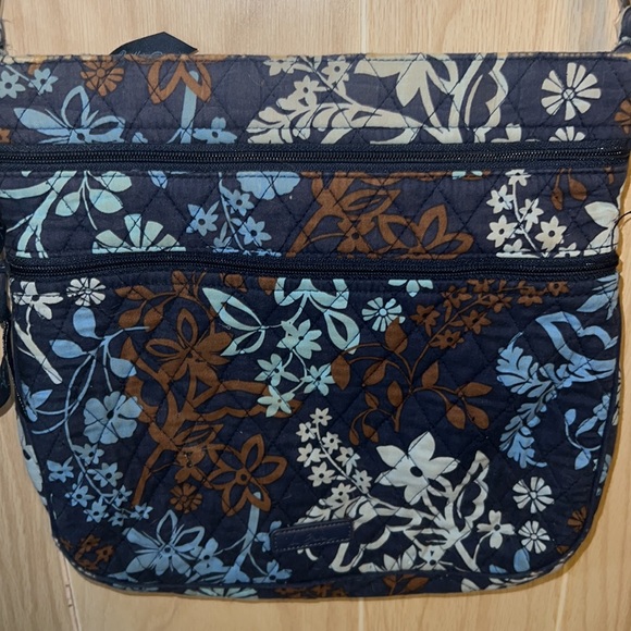 Vera Bradley bag - Picture 2 of 3